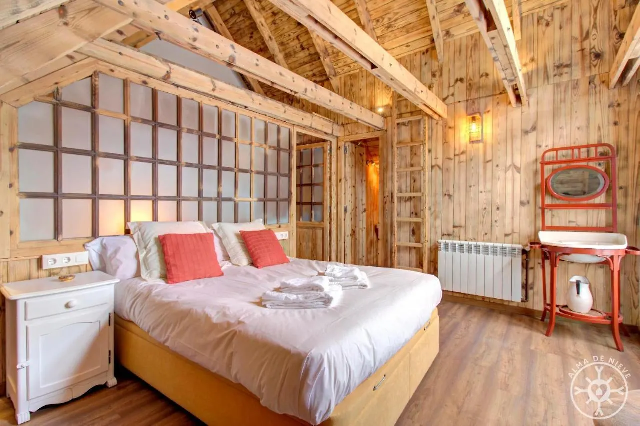 Villa CASA ERA CUMA de Alma de Nieve Salardú Сasa de vacaciones